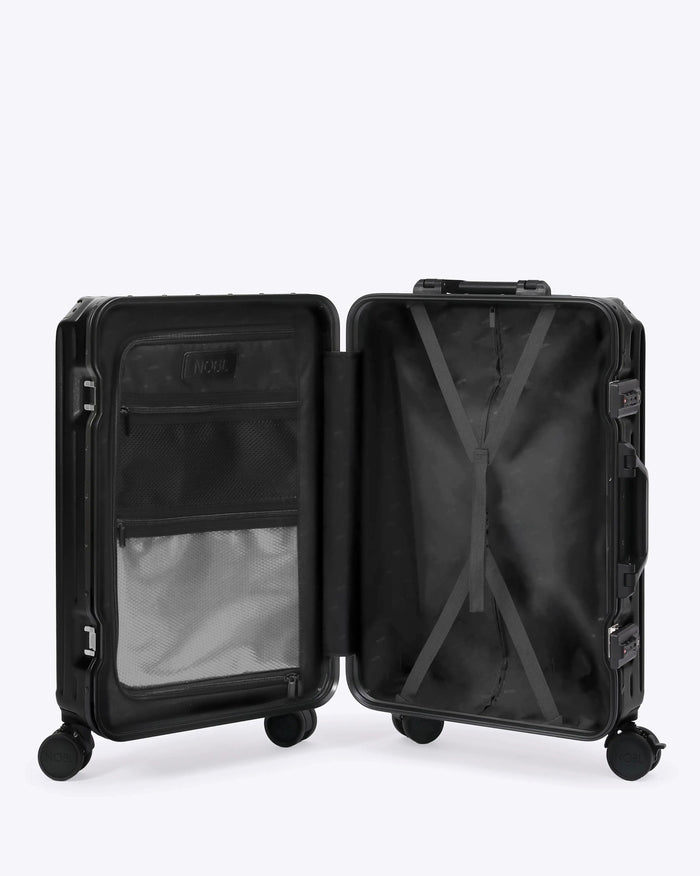 Carry-On Trunk 20